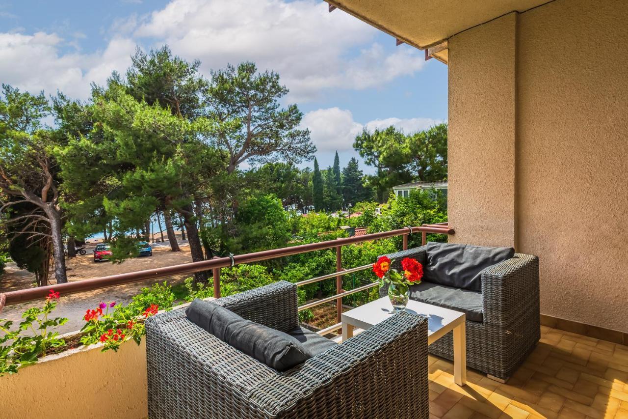 Apartments Agneza Tučepi Eksteriør billede