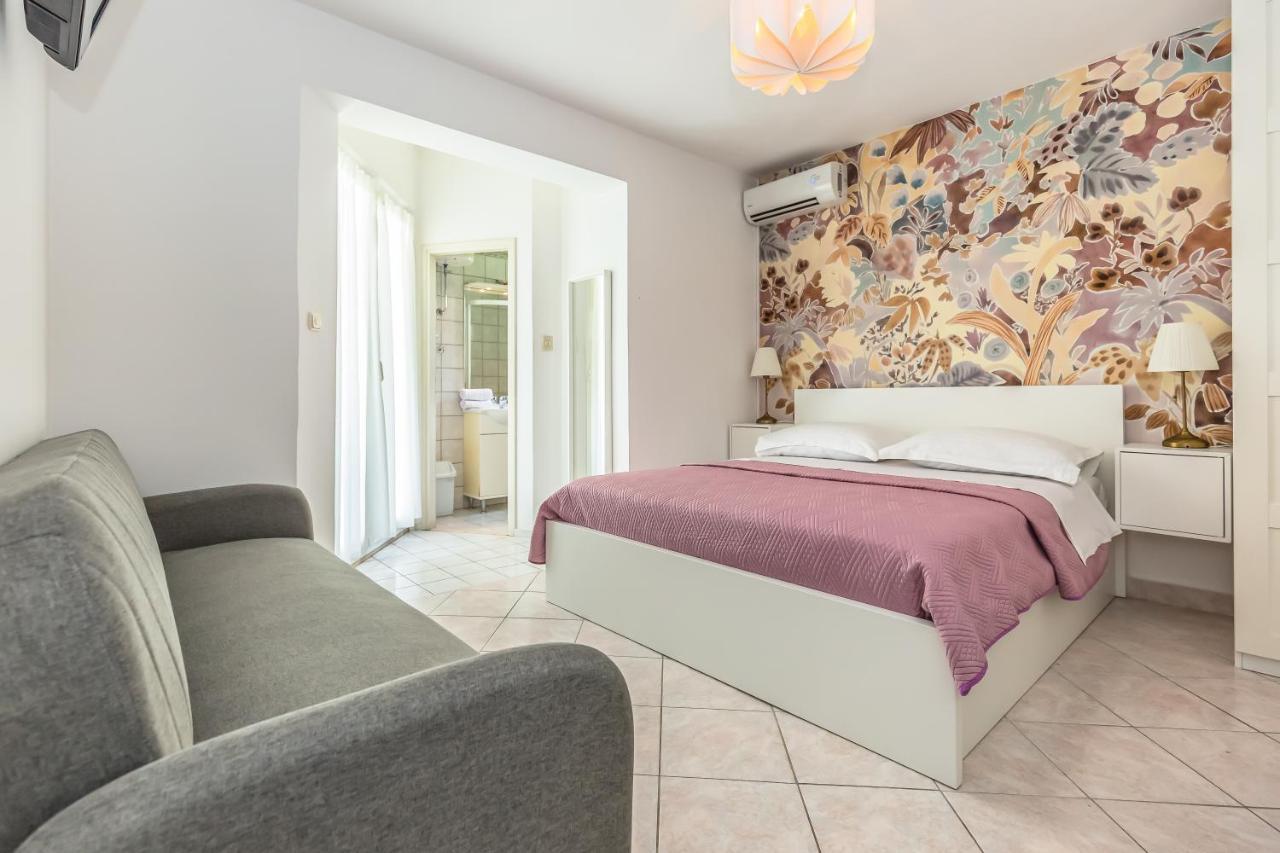 Apartments Agneza Tučepi Eksteriør billede