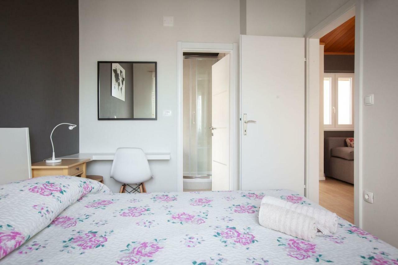 Apartments Agneza Tučepi Eksteriør billede